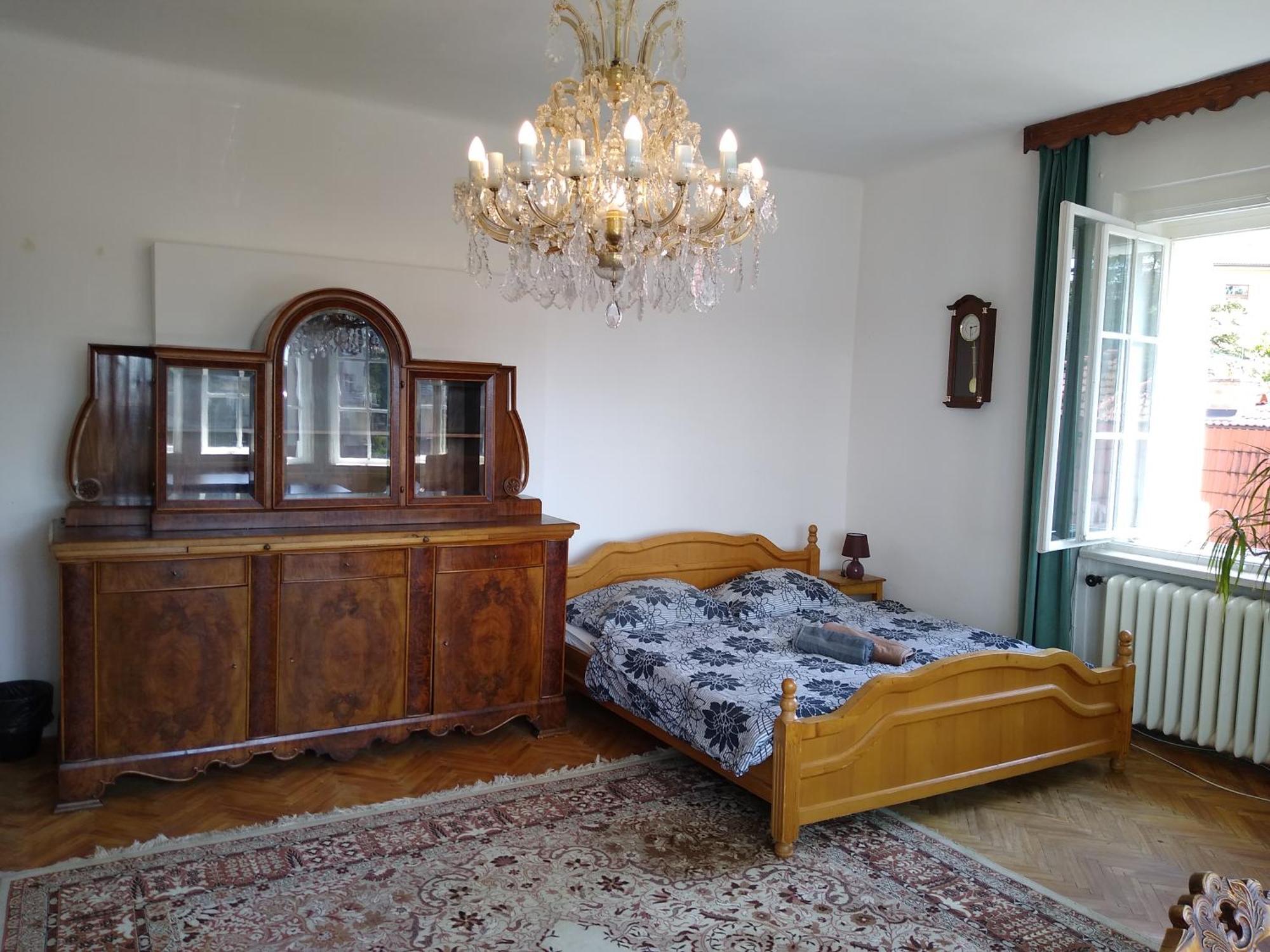 Rooms In Prague-Big+Comfy 外观 照片