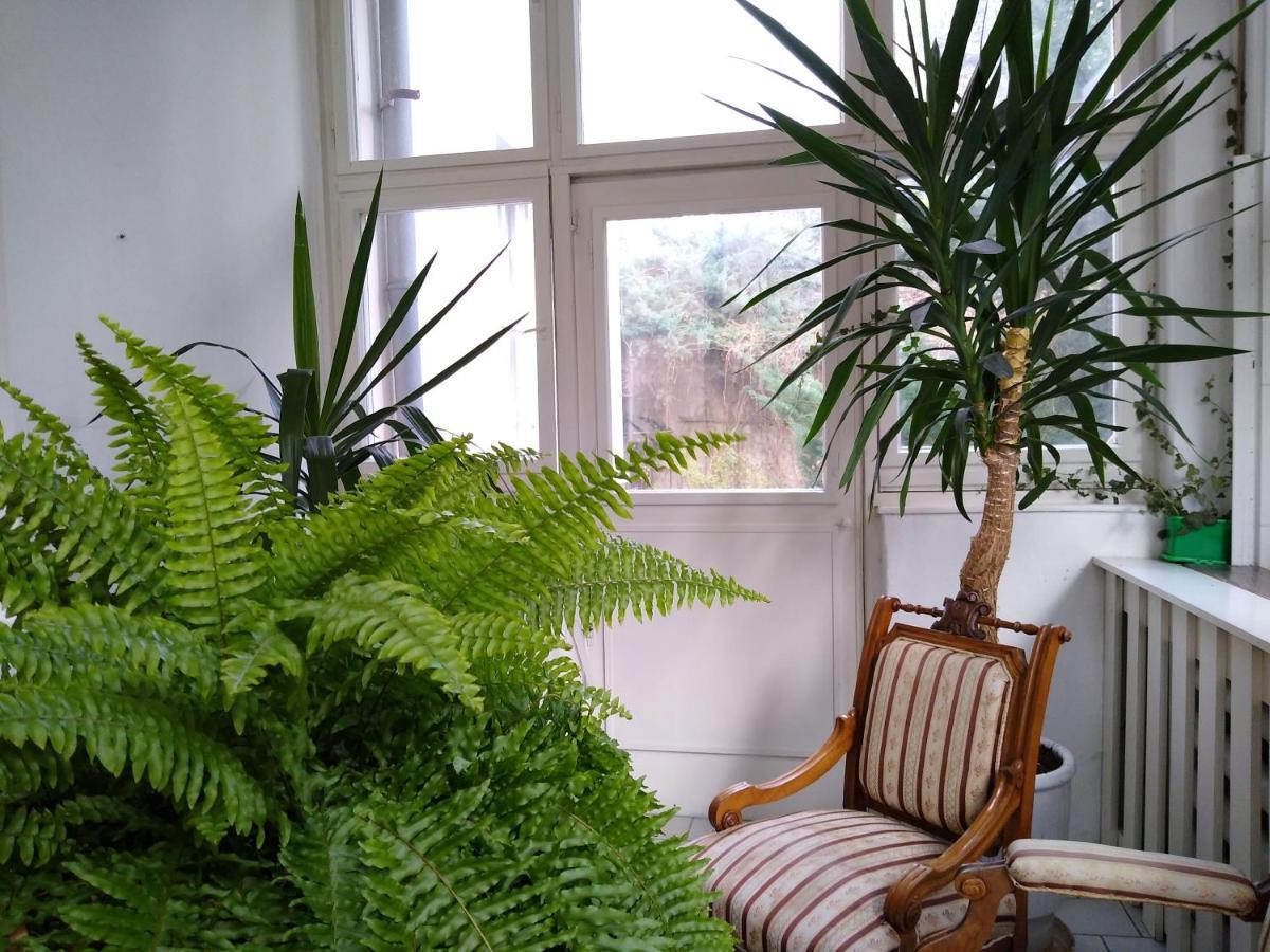 Rooms In Prague-Big+Comfy 外观 照片
